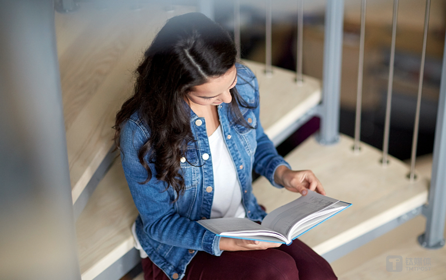 题图来自：视觉中国