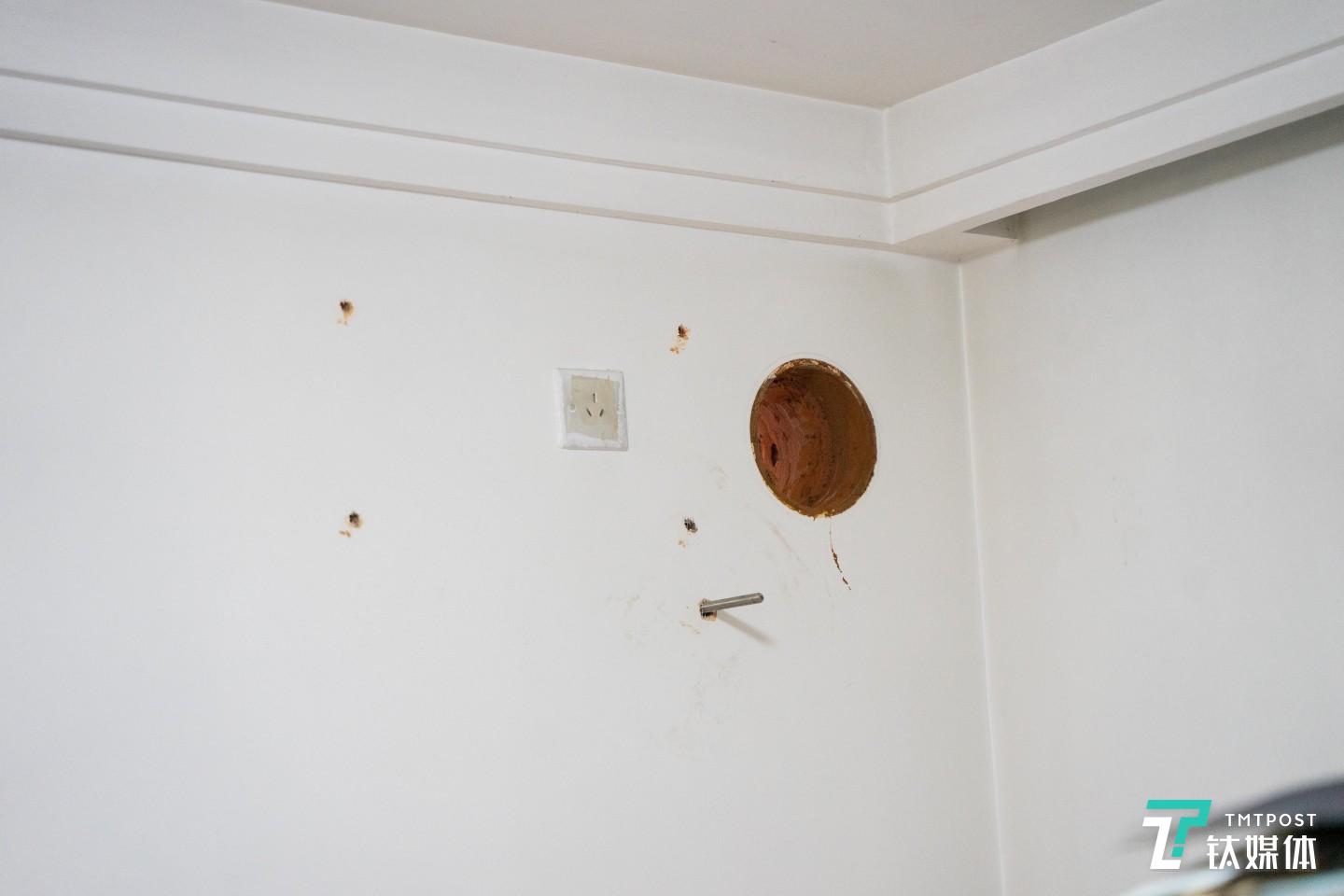 通风孔直径约16厘米