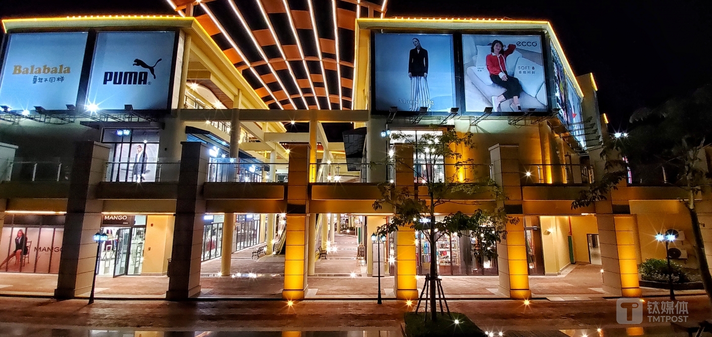 更多实拍样张  焦距：mm 光圈：f/ 快门速度：1/s ISO: