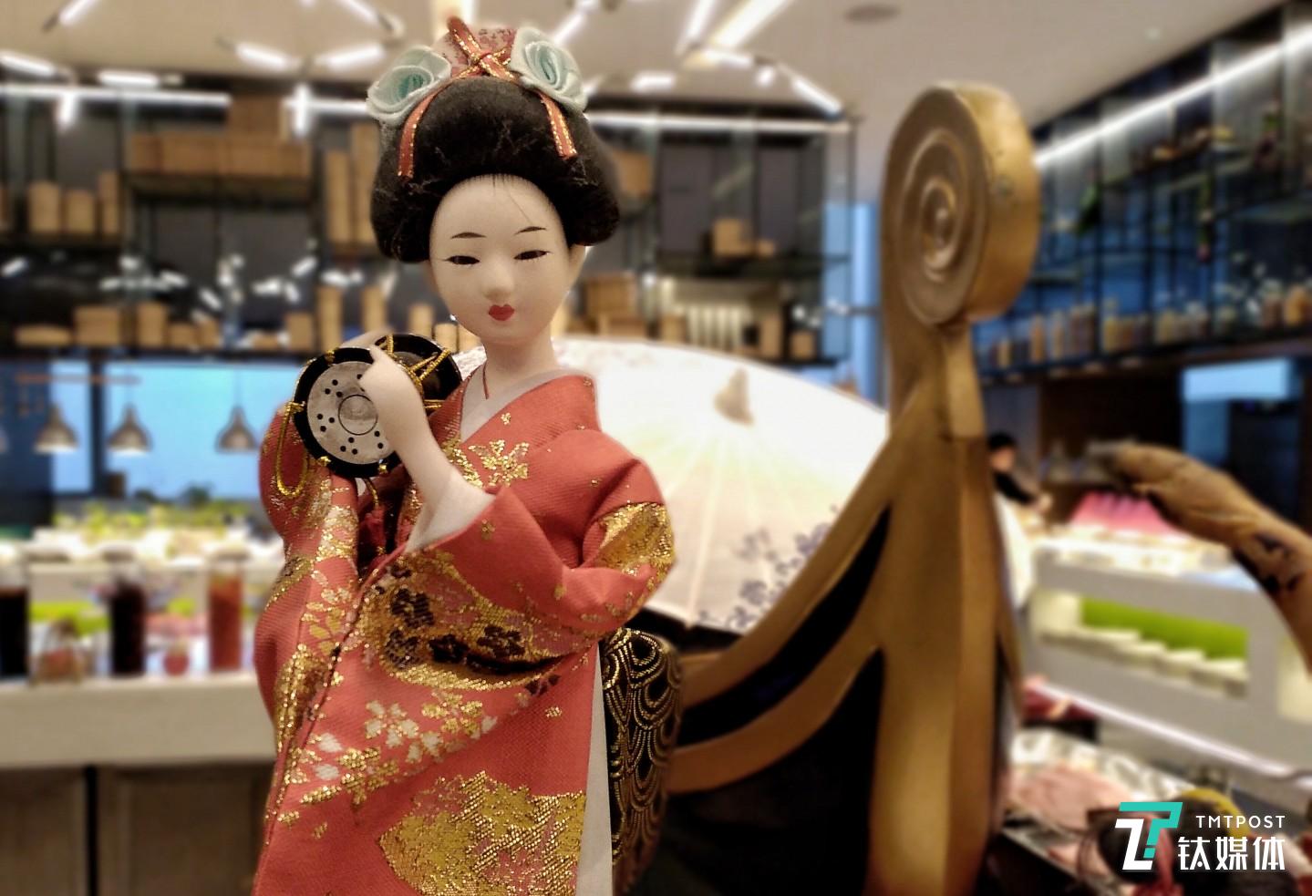 焦距：3.6mm 光圈：f/4.0 快门速度：1/s ISO: