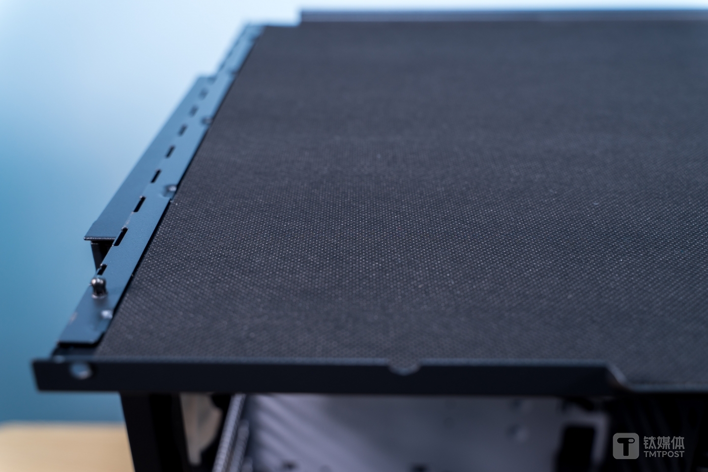 0.8mm钢板配合隔音棉