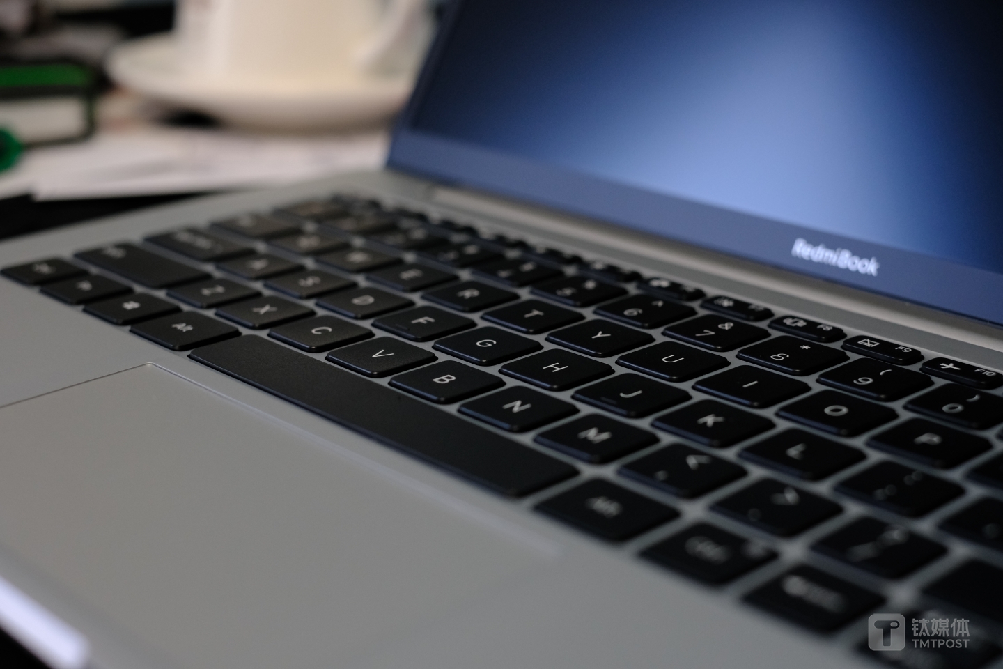 雾面屏与磨砂键盘