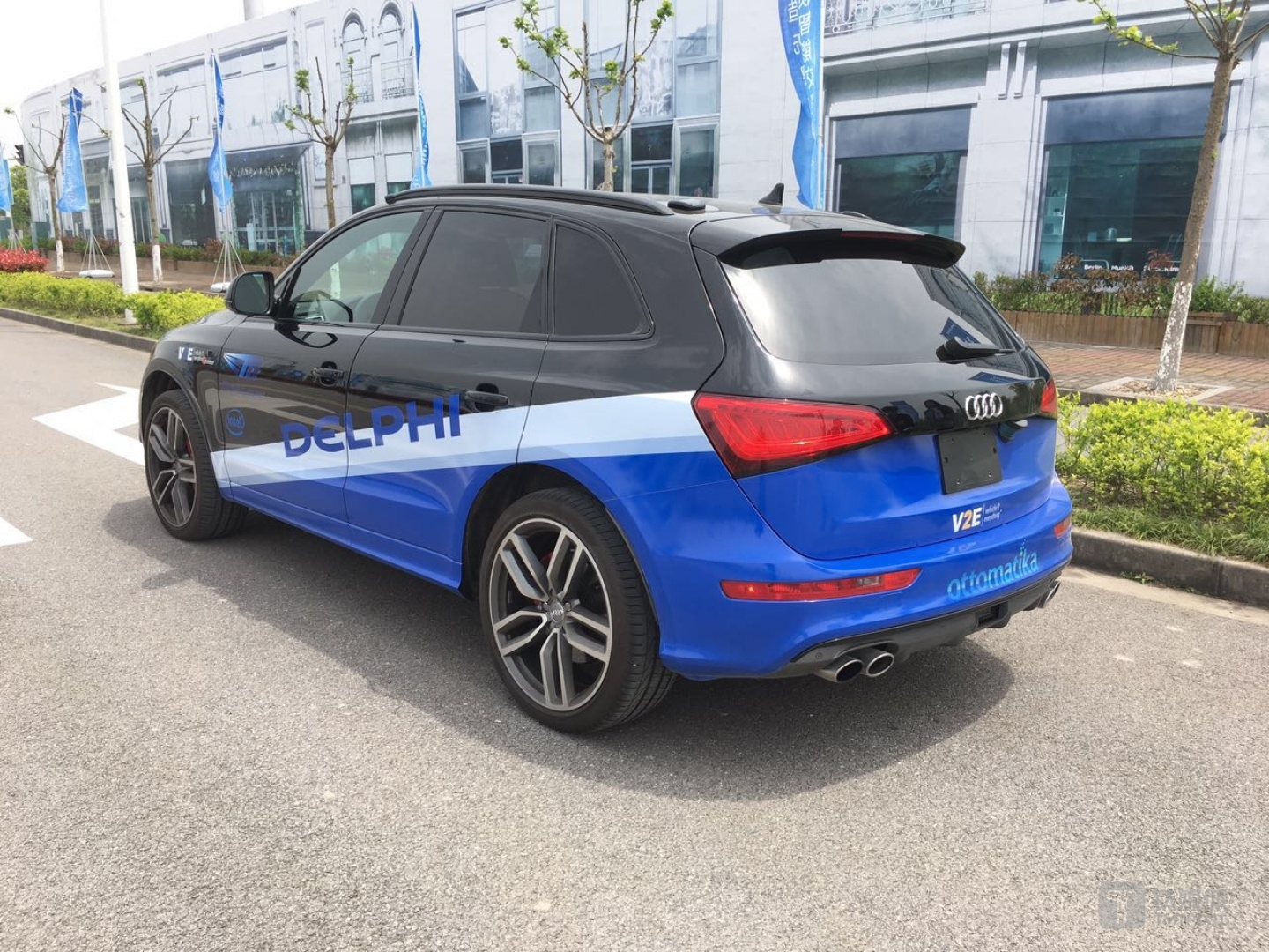 德尔福自动驾驶车辆