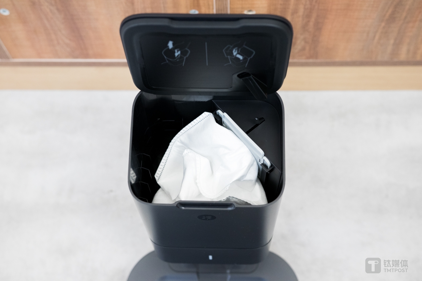 集尘袋位于集尘系统上部