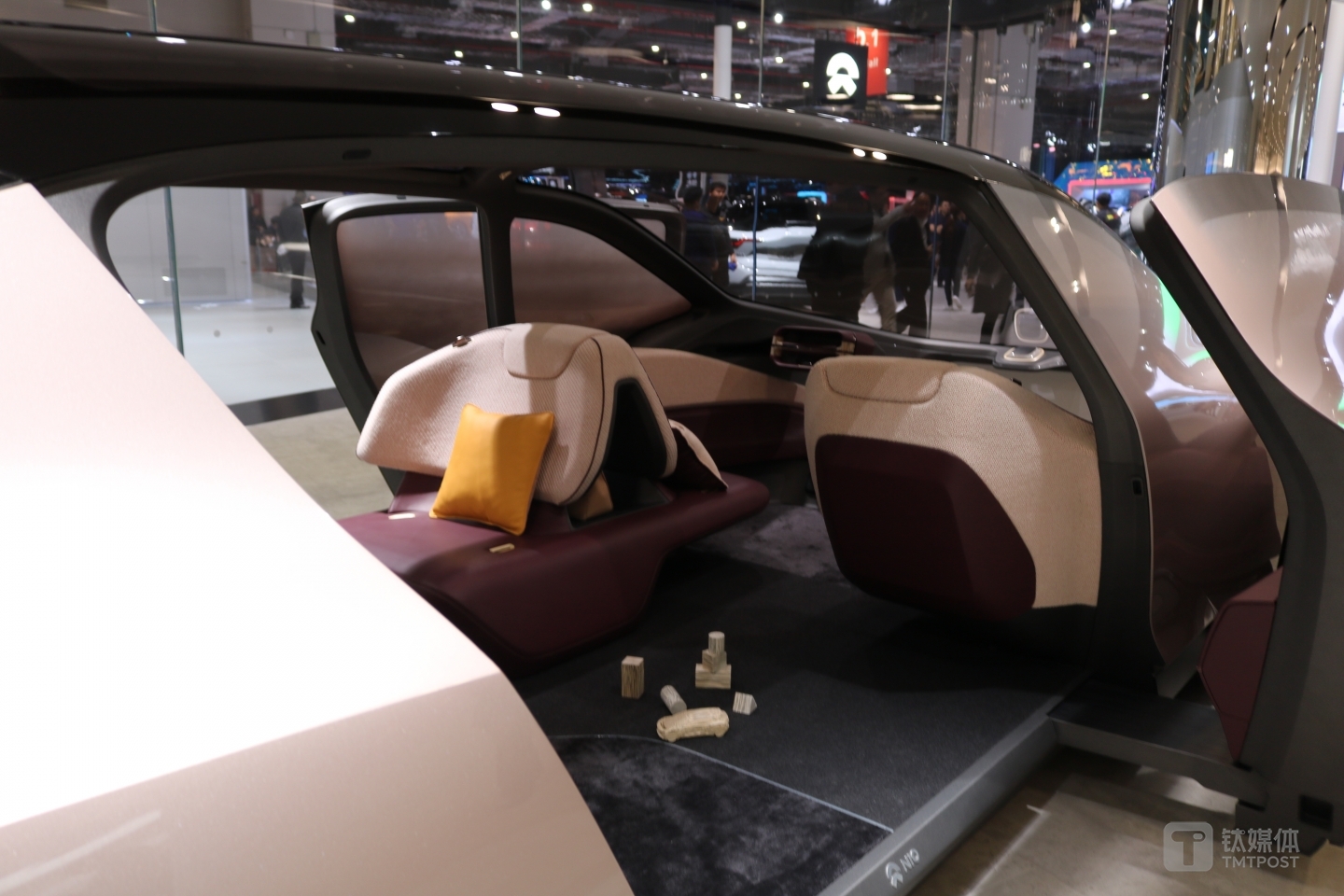 自定义座舱排布