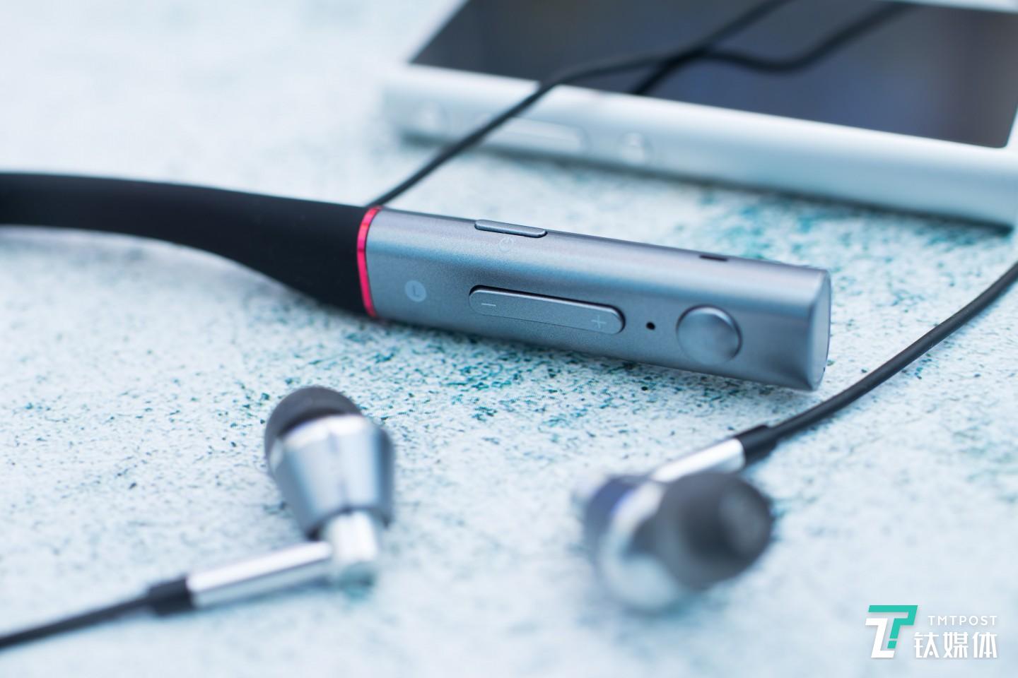 按键更大、功能规划更详细