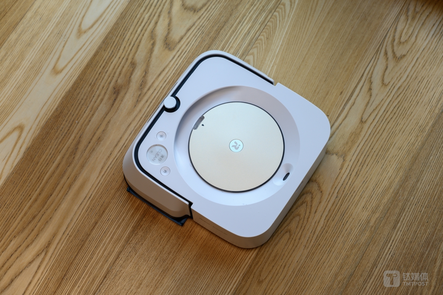 Braava jet m6 擦地机器人