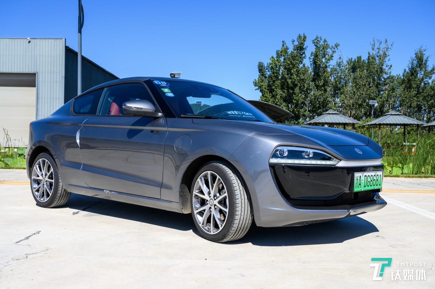 紧凑的车身设计