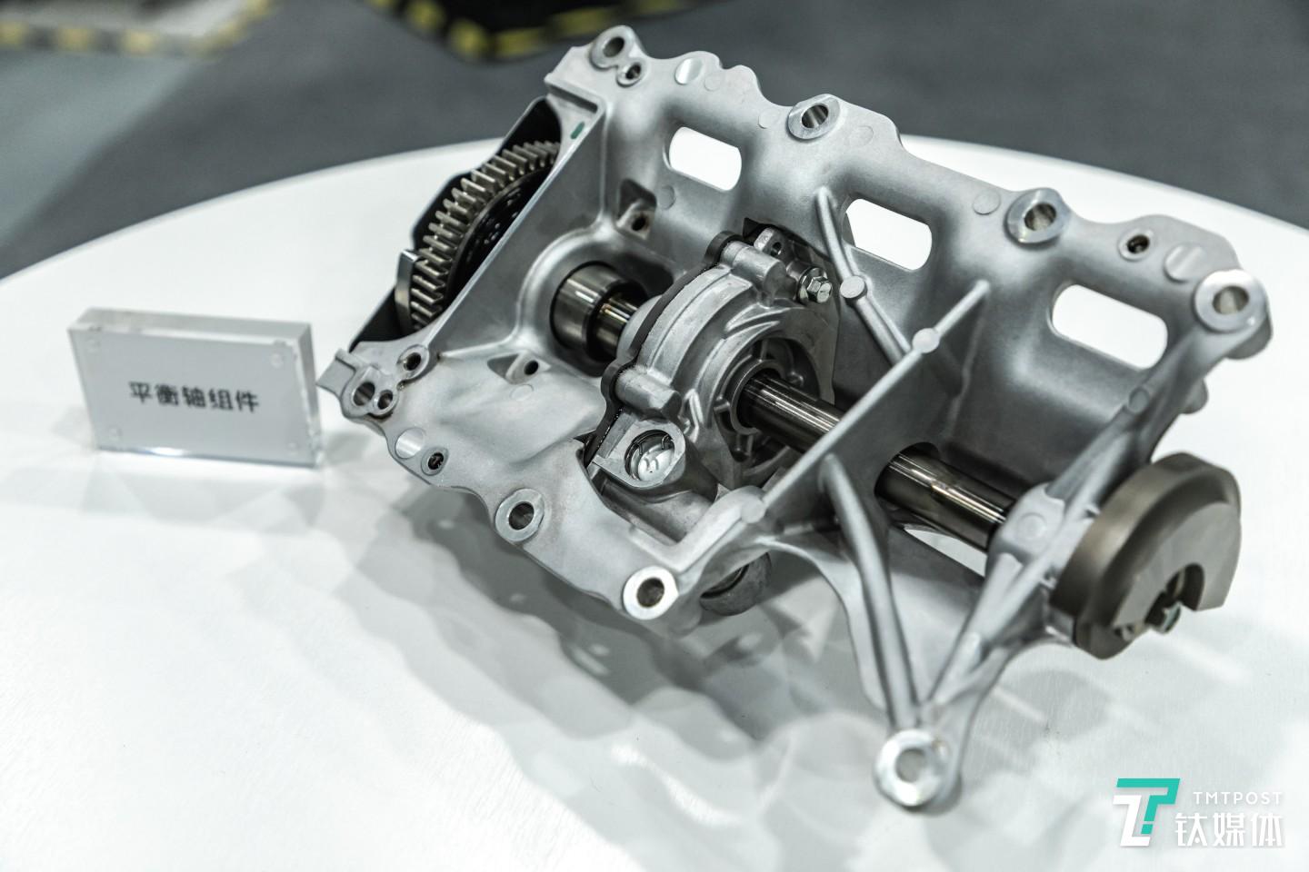 吉利缤瑞搭载的平衡轴