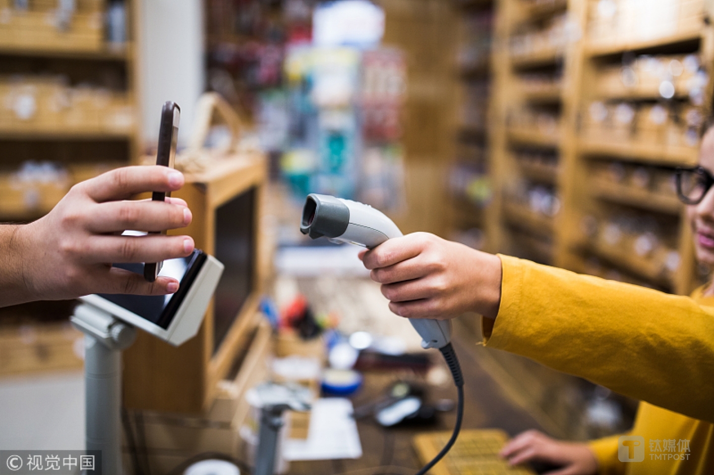 图片来源:视觉中国