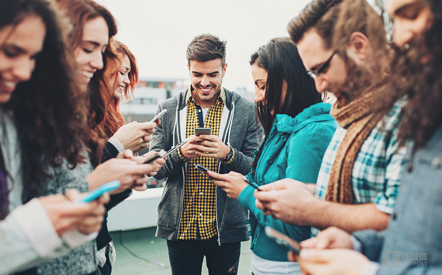 题图来自：视觉中国