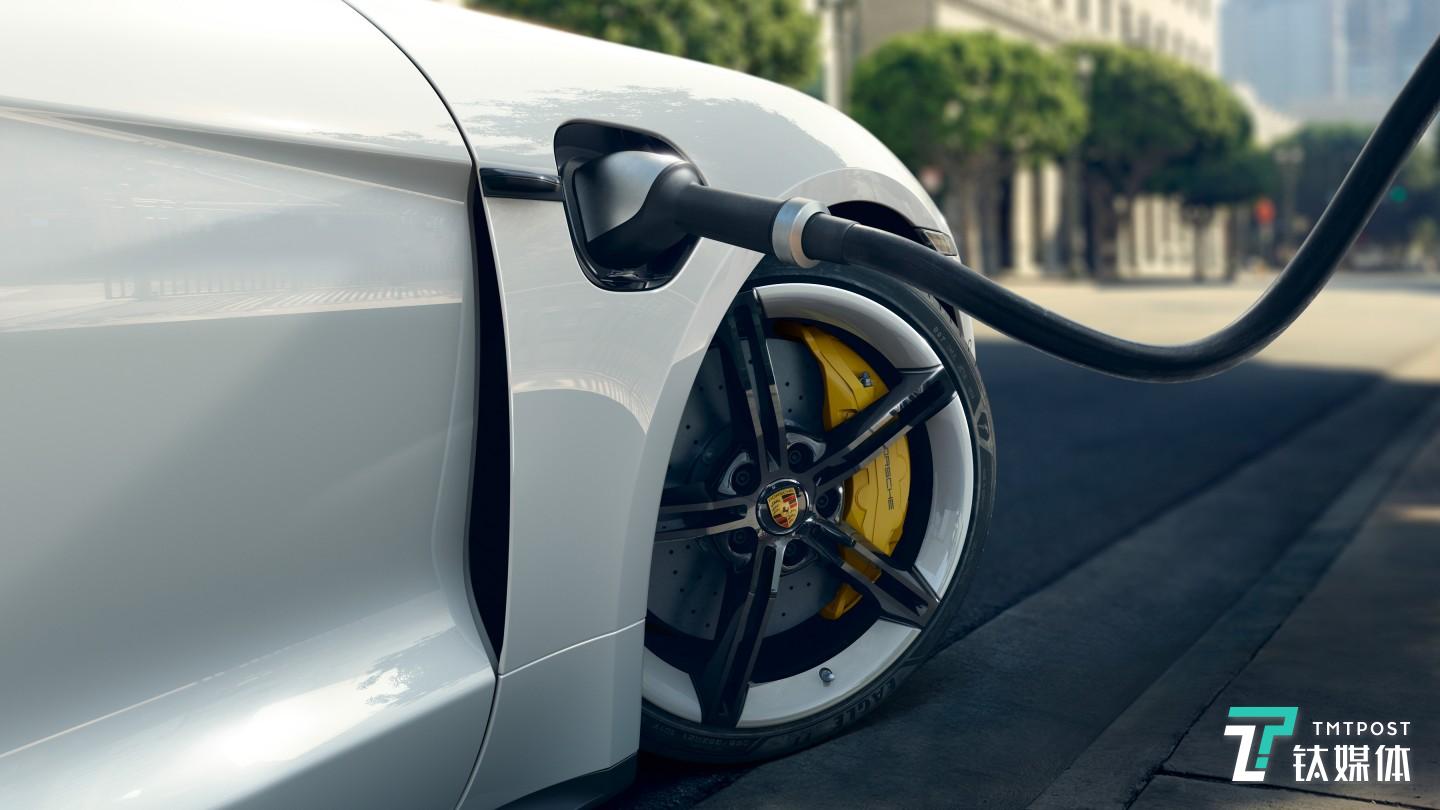 800V高压快速充电