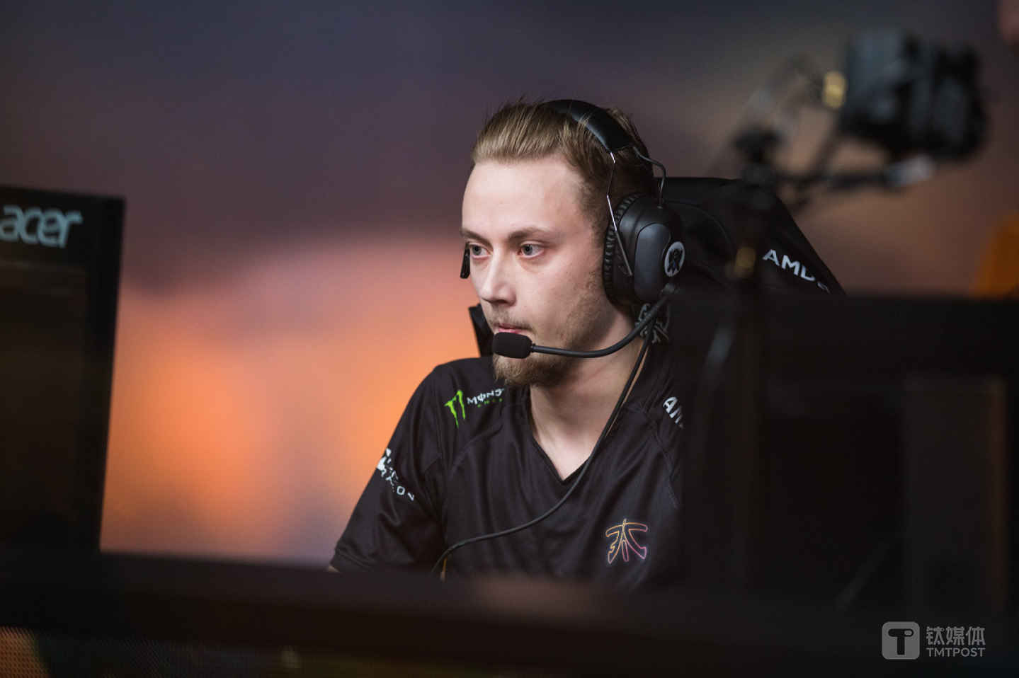 圖源英雄聯(lián)盟電競(jìng)官方圖冊(cè)