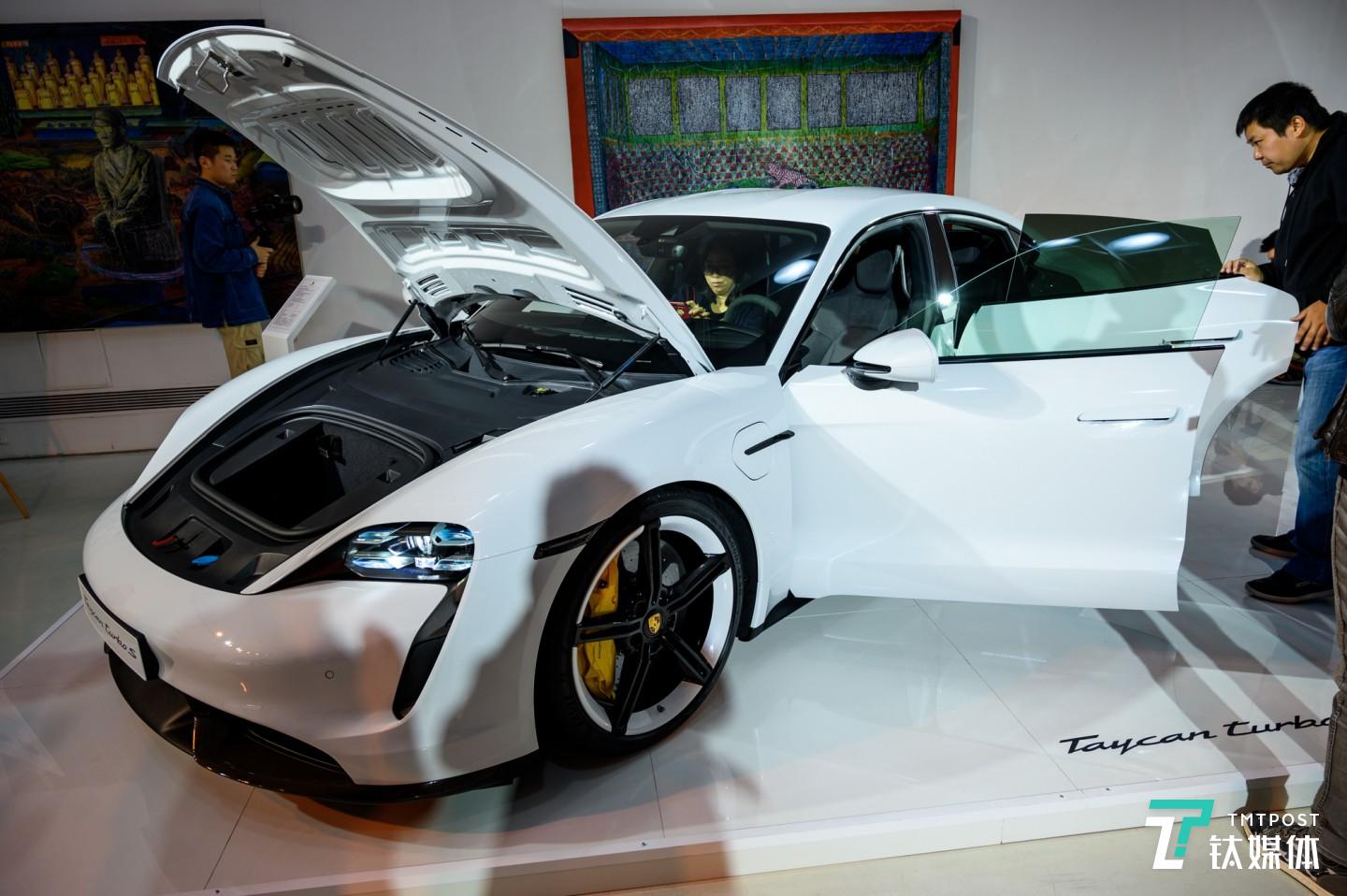 保时捷Taycan