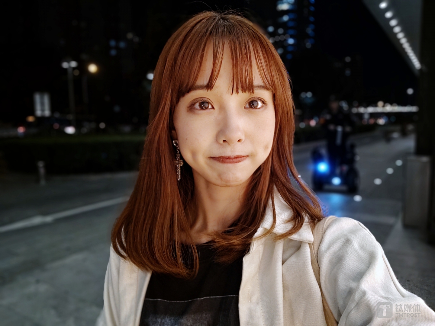 焦距：3.56mm 光圈：f/1.8 快门速度：1/s ISO: