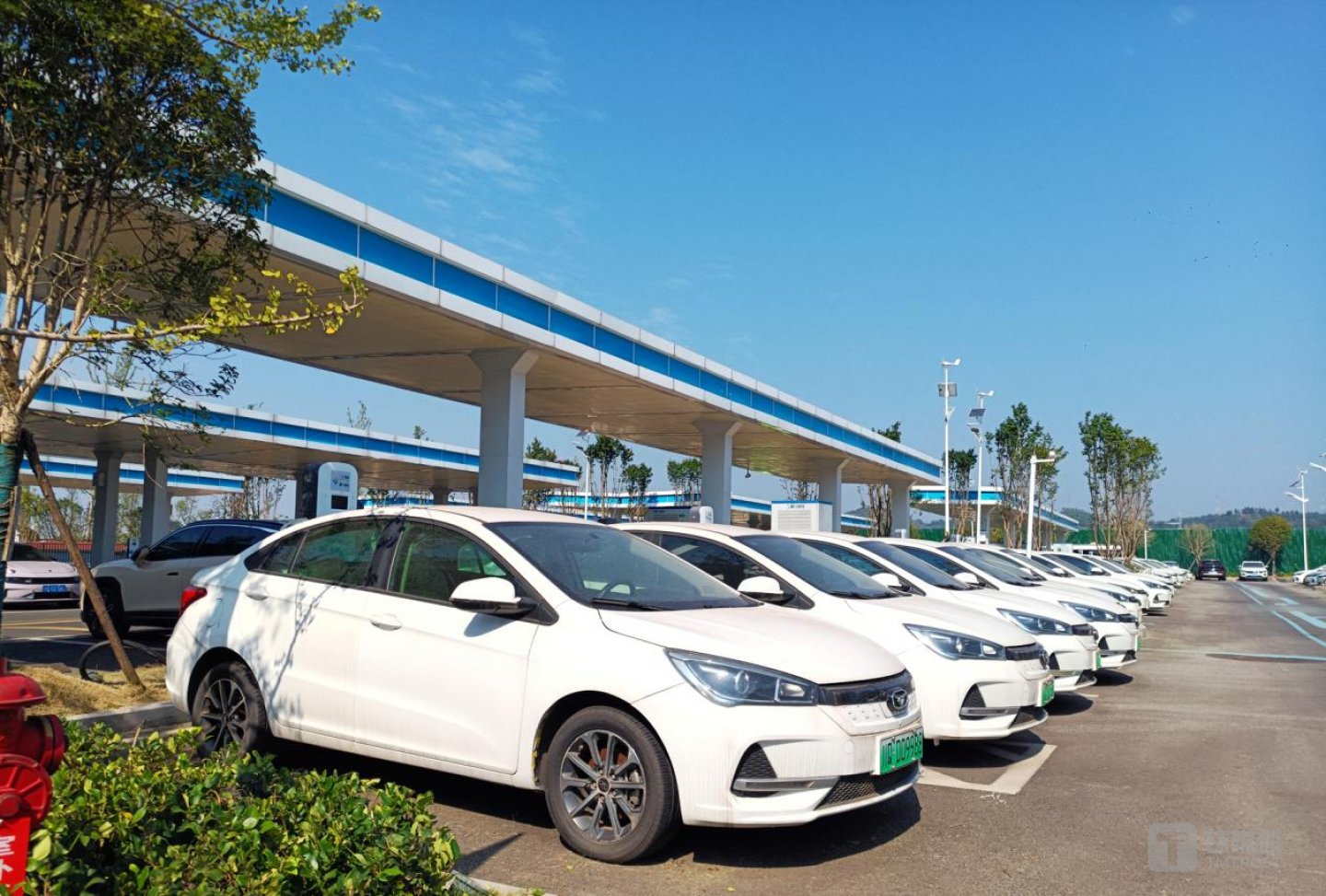 (三江新区东部产业园能源港一瞥)