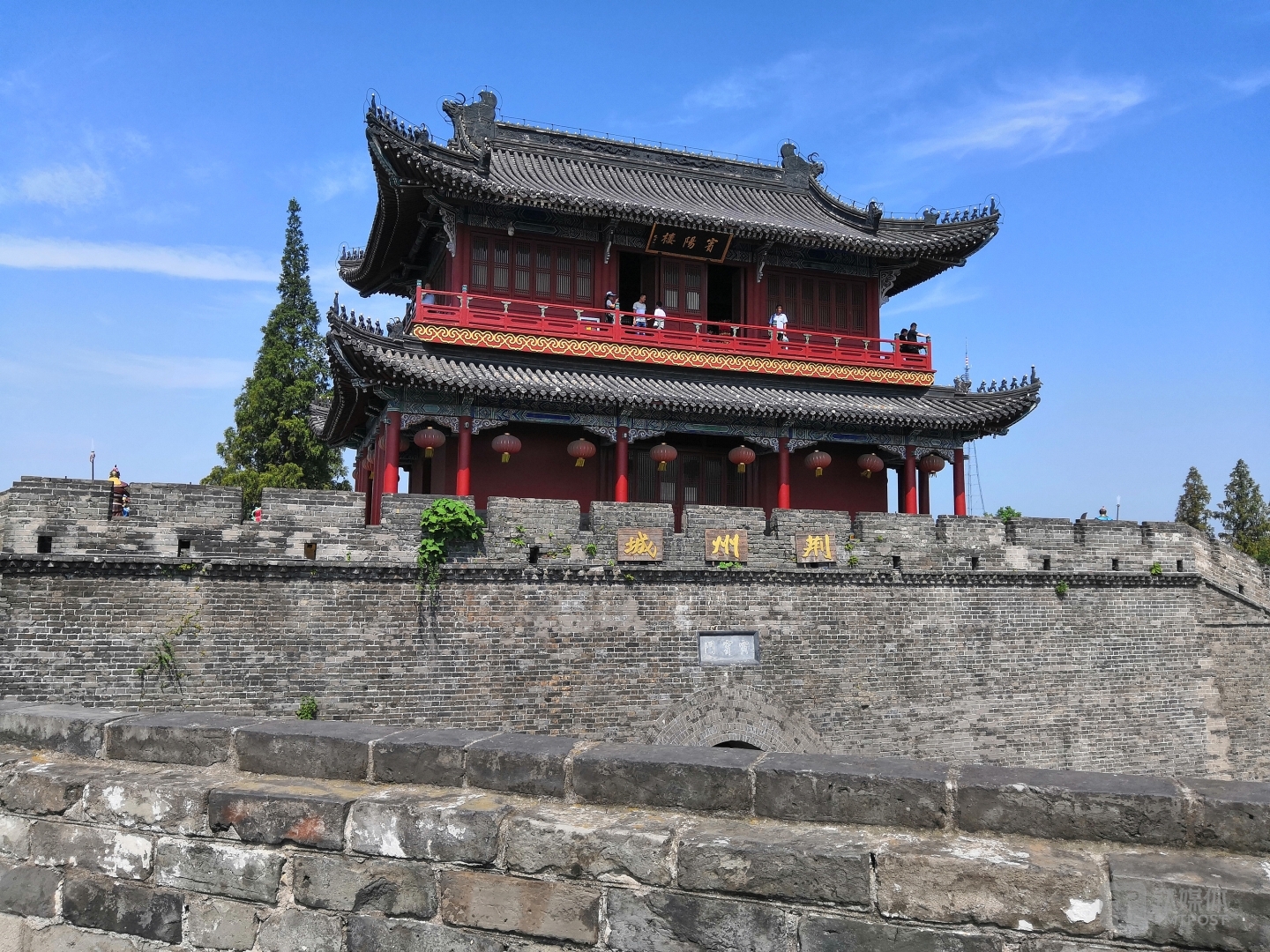 焦距3.95、光圈：1.8、曝光时间1/1339