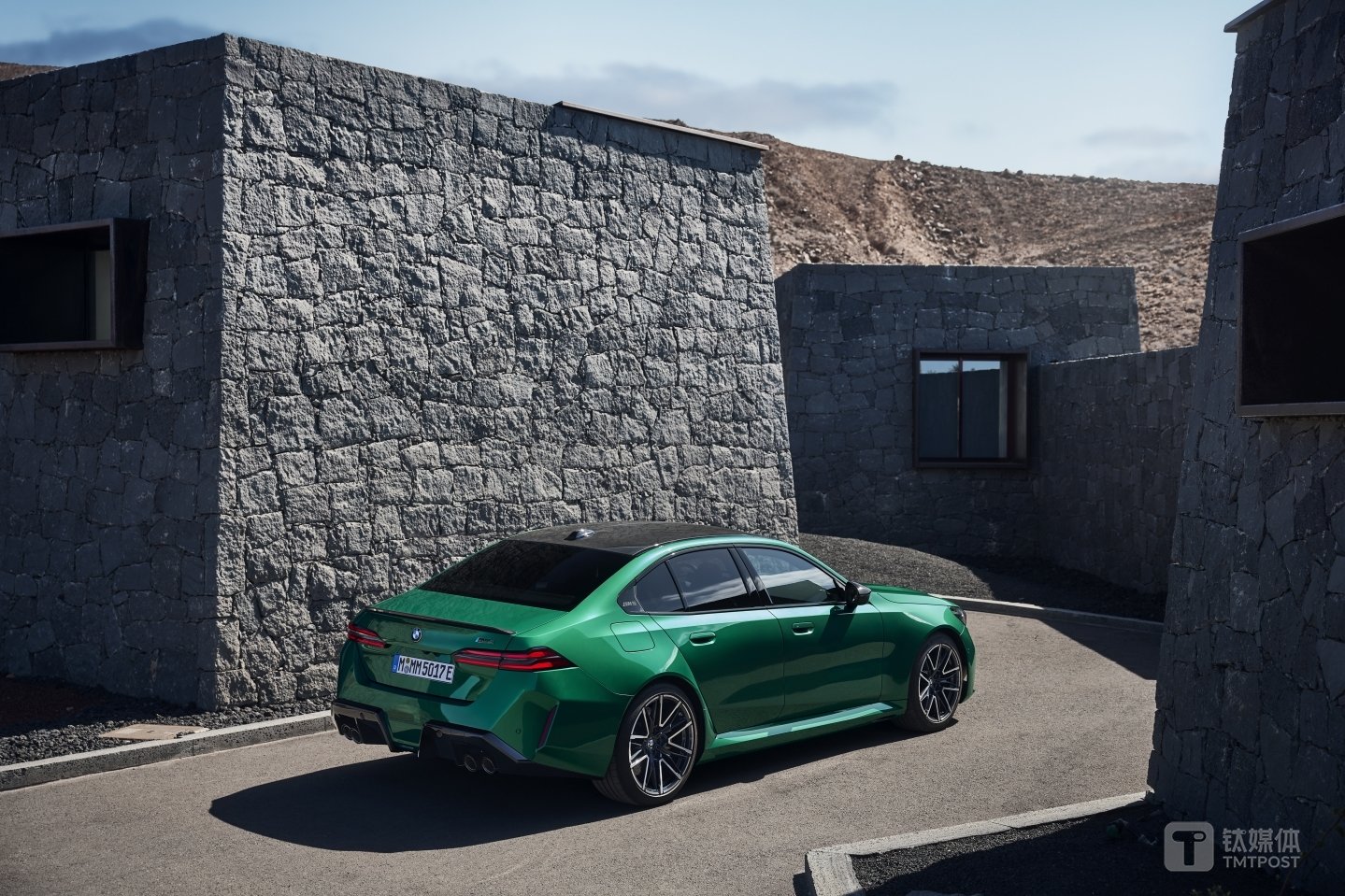 全新BMW M5
