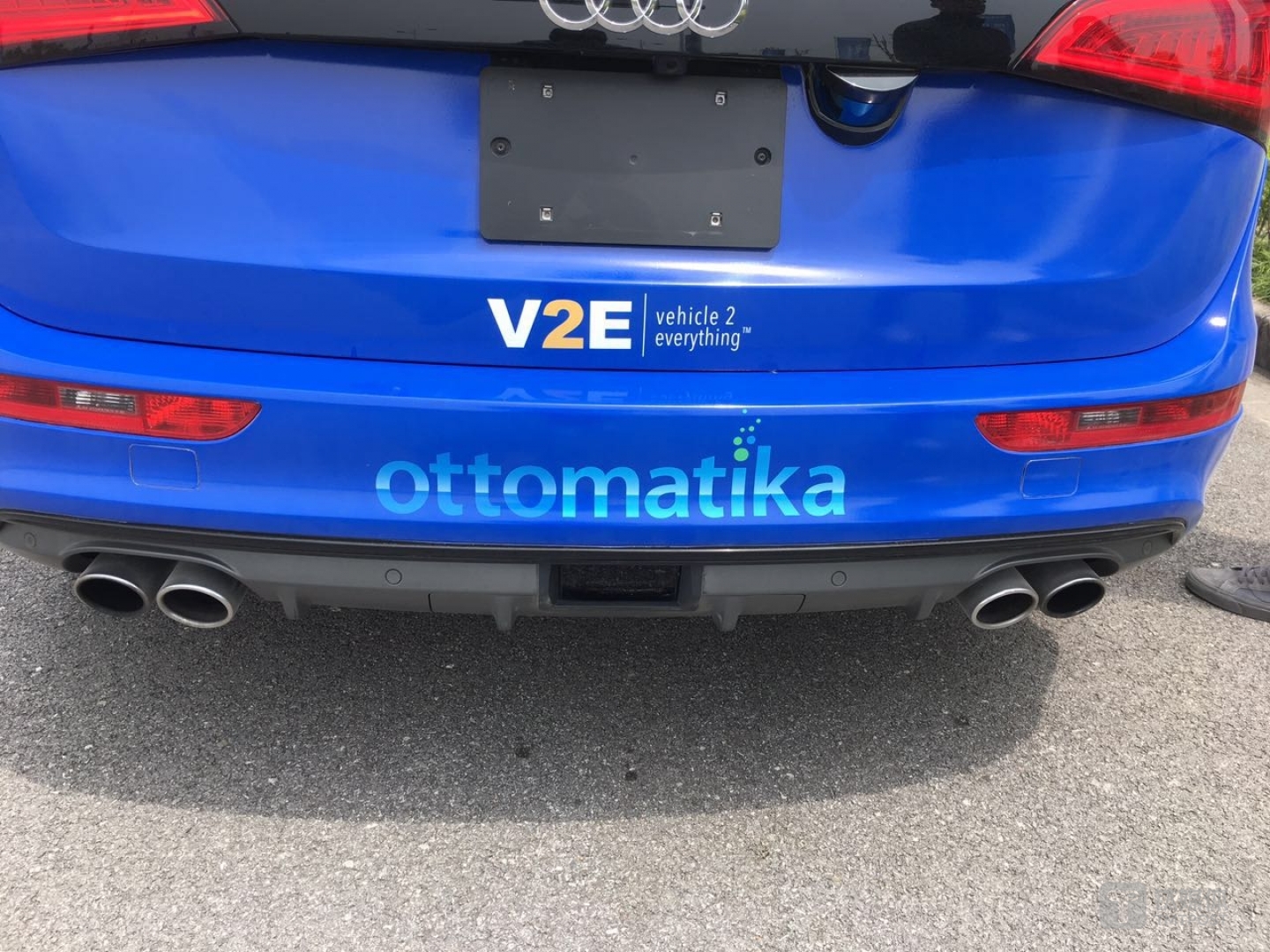 车身尾部的激光雷达