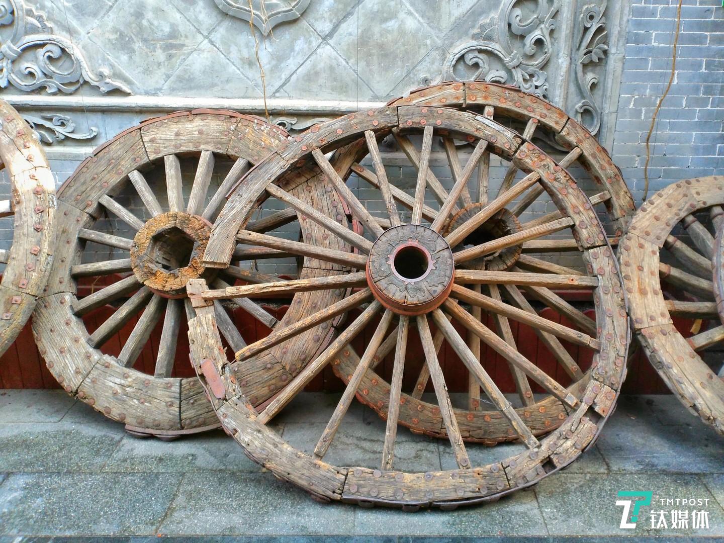 焦距：3.6mm 光圈：f/1.8 快门速度：1/s ISO: