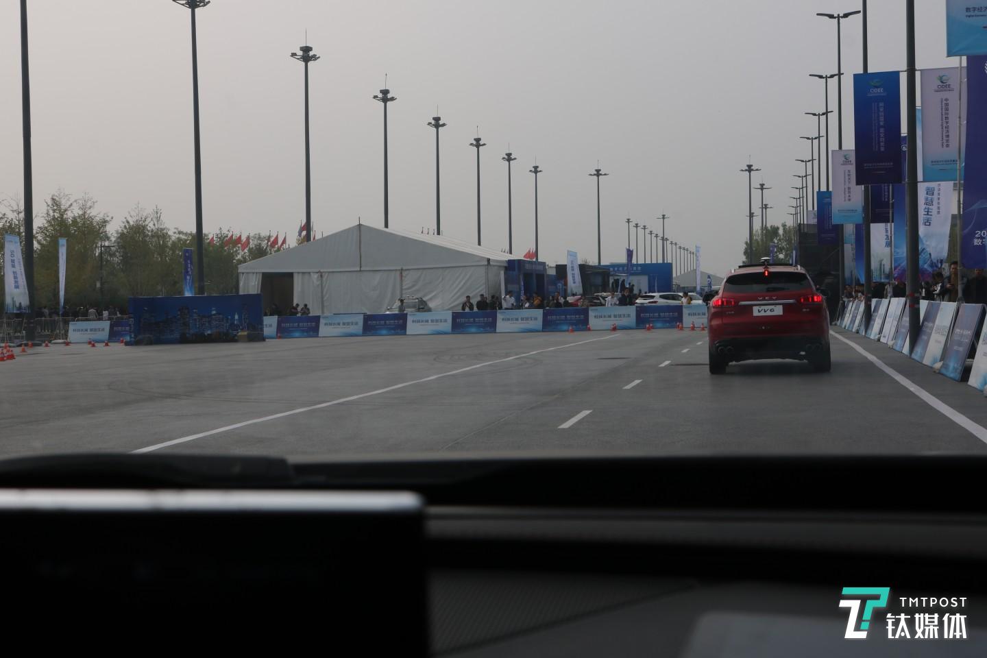 前方拥堵、前方故障停车