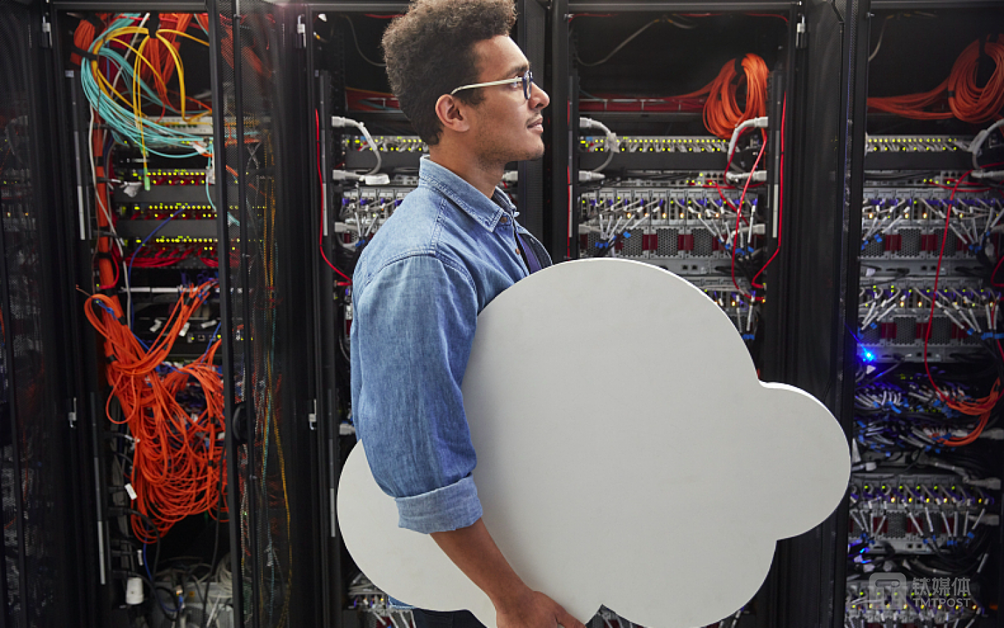 题图来自：视觉中国