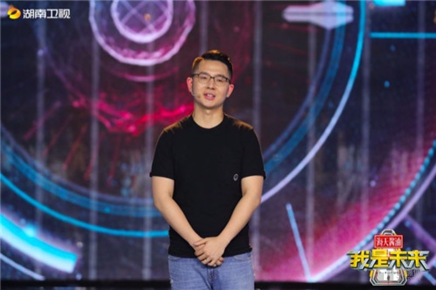 印奇
