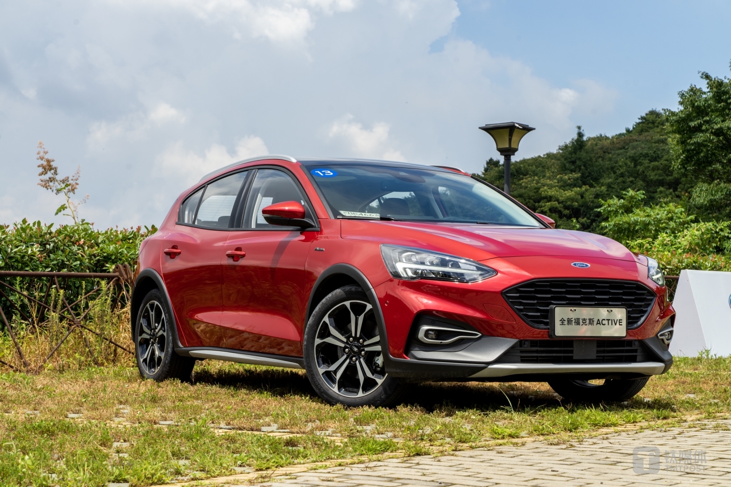 福特福克斯Active
