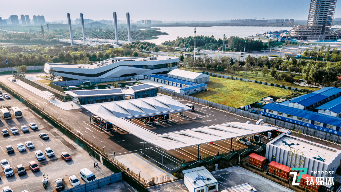 无人作业智慧场站