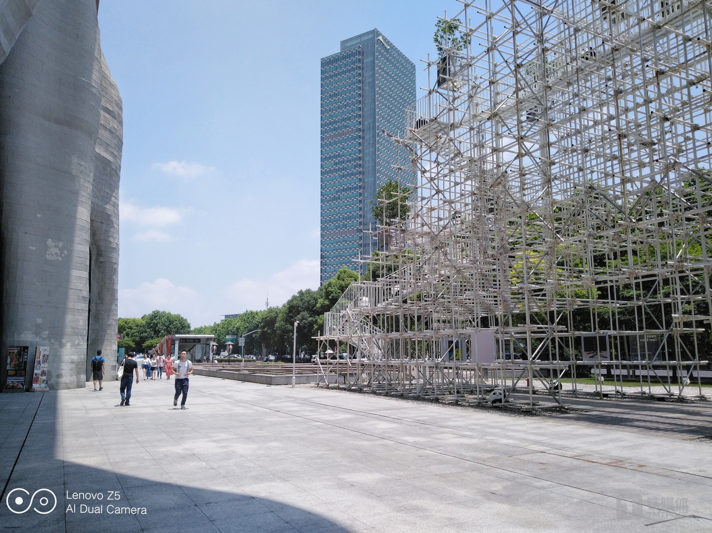 更多样张 焦距：4.0mm 光圈：f/2.0 快门速度：1/1500s ISO:100