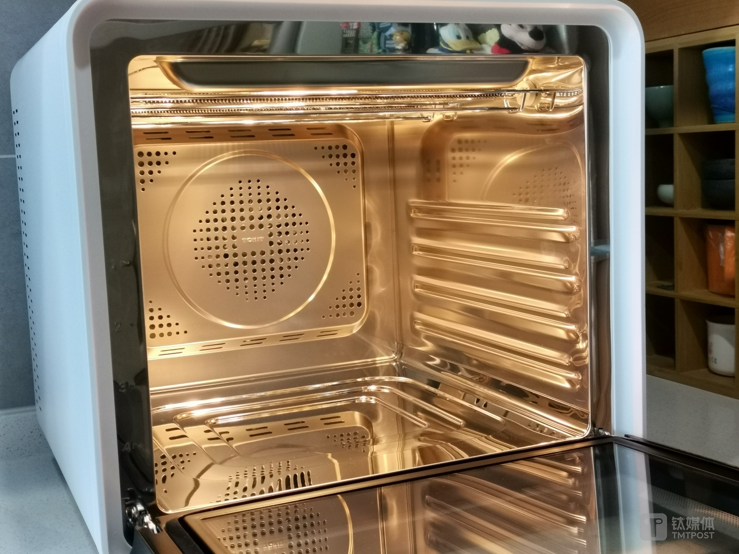 内部是304不锈钢制作，好打理