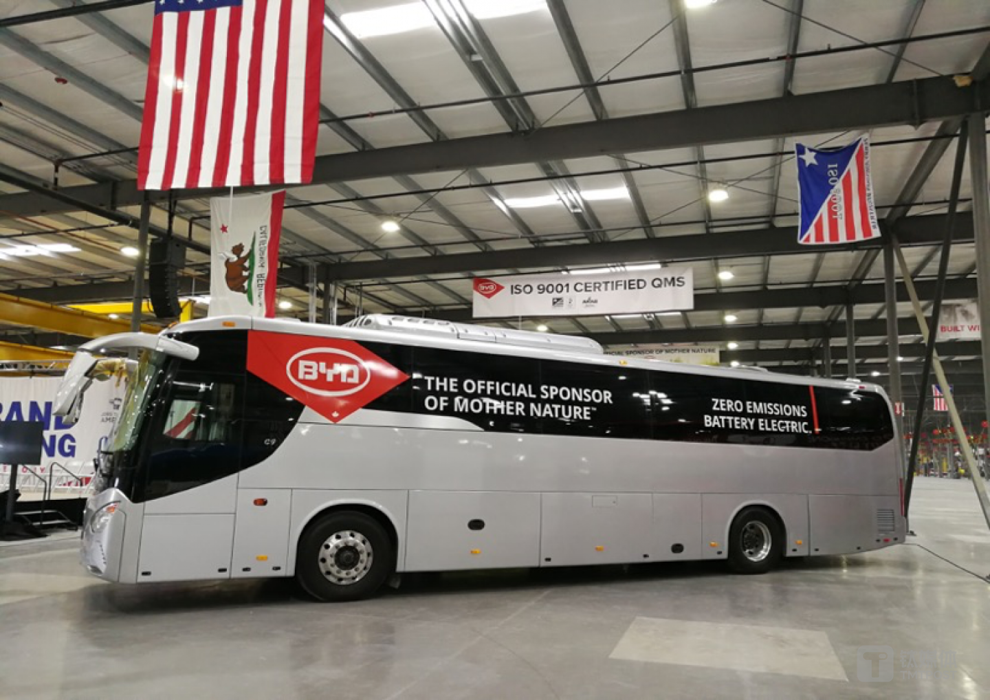 比亚迪美国兰卡斯特工厂生产的纯电动巴士