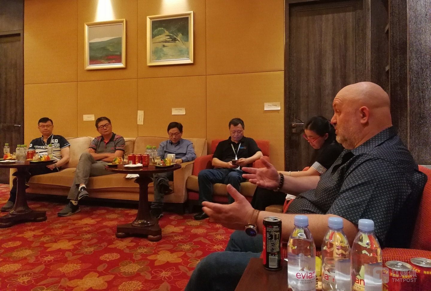 钛媒体联合 ITValue 为其组织了一场与中国顶级 CIO 们的私密对话