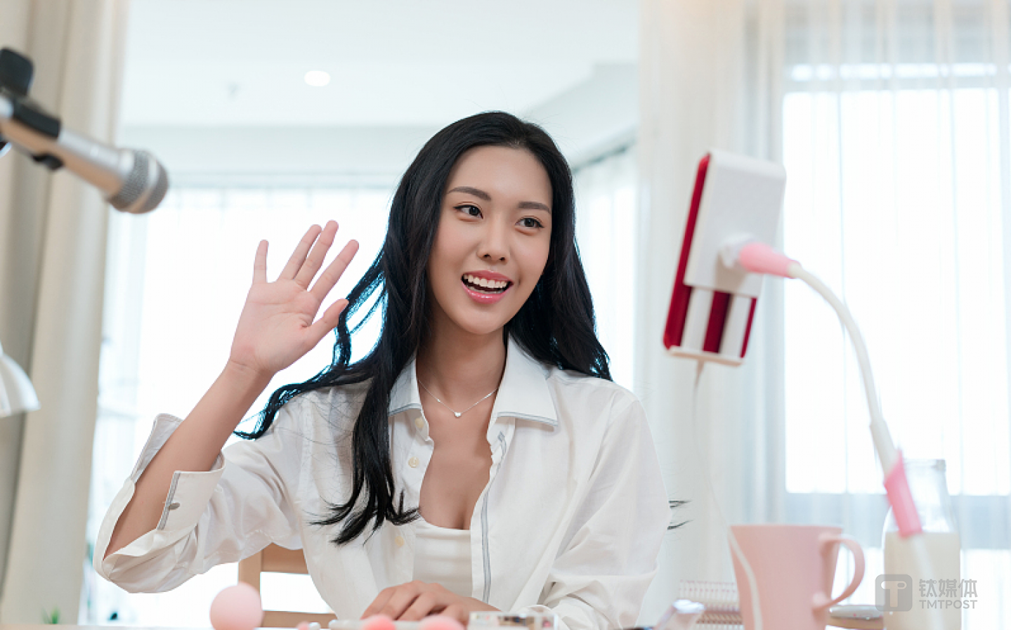 题图来自：视觉中国