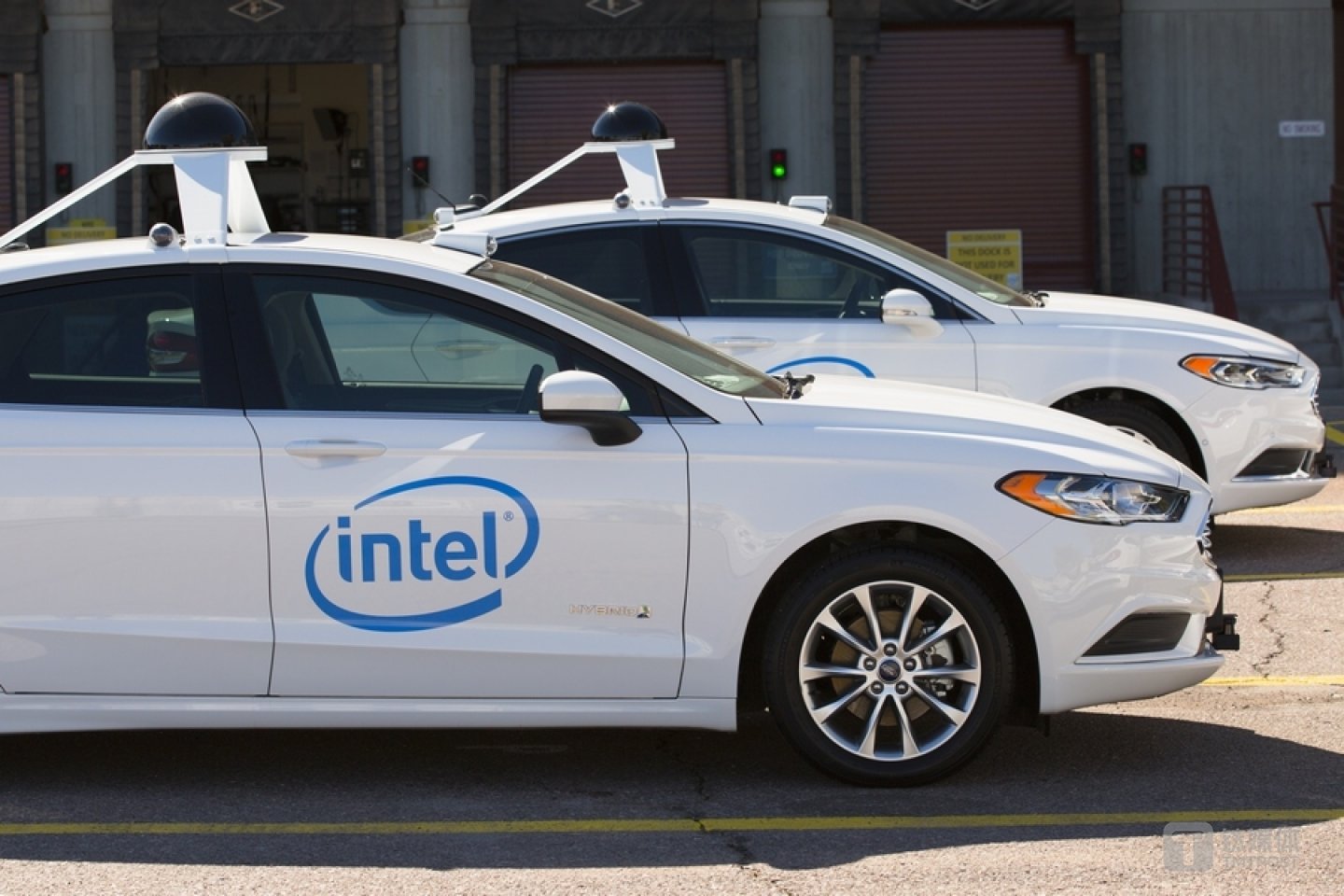 Intel与Mobileye组建的车队