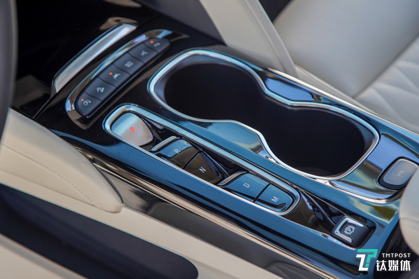 ETRS按键式电子排挡