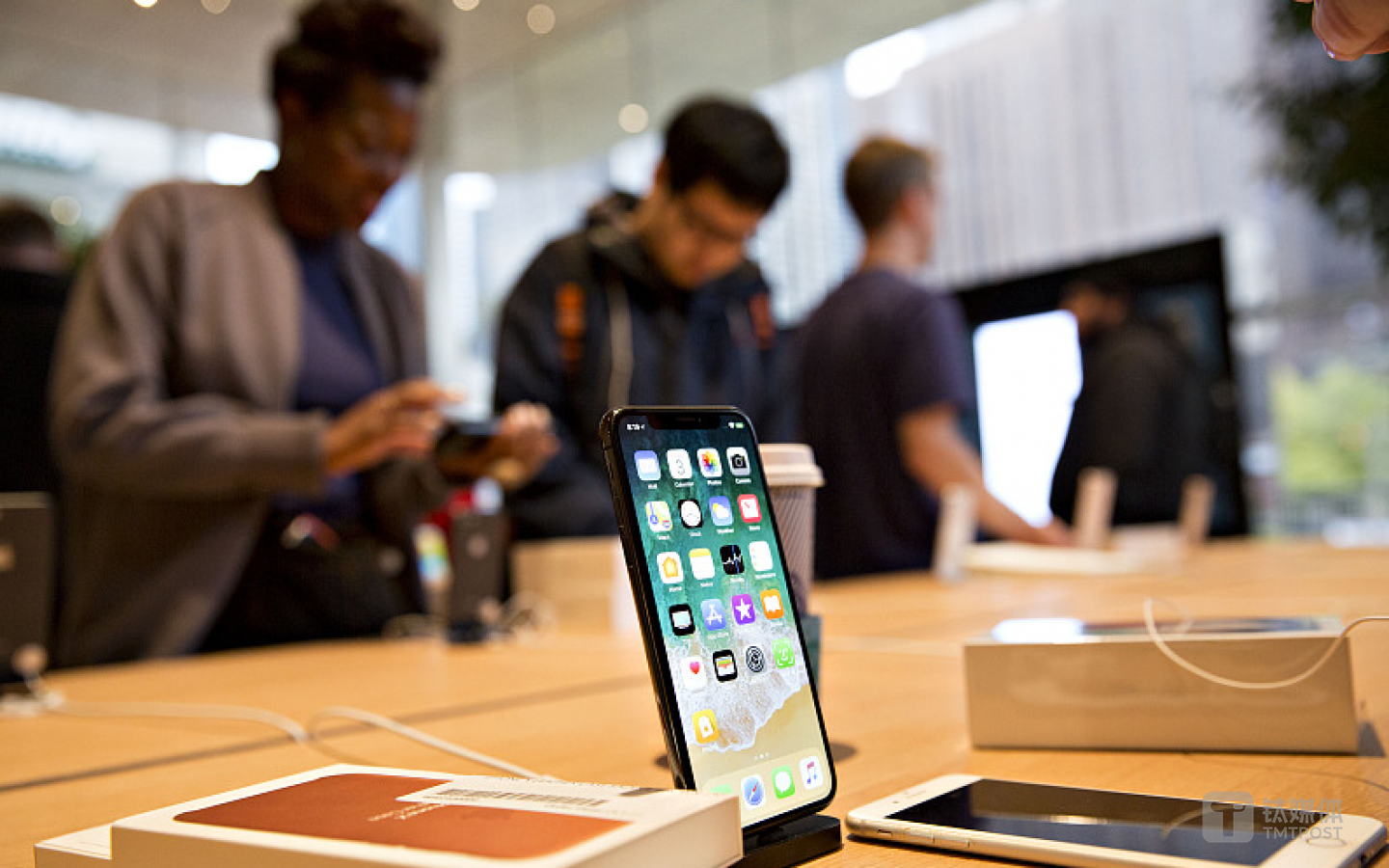 题图来自：视觉中国