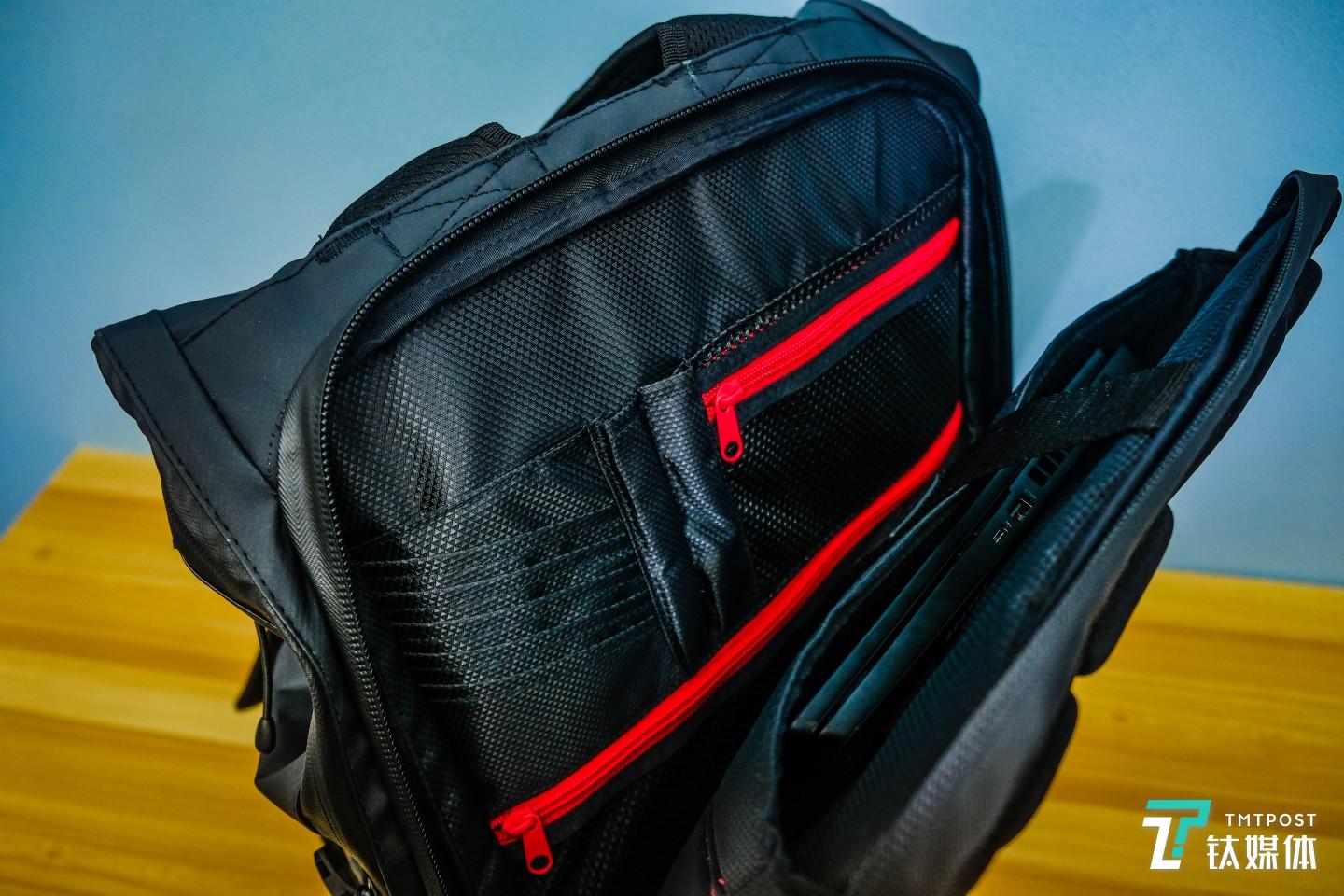 各种专用的收纳口袋