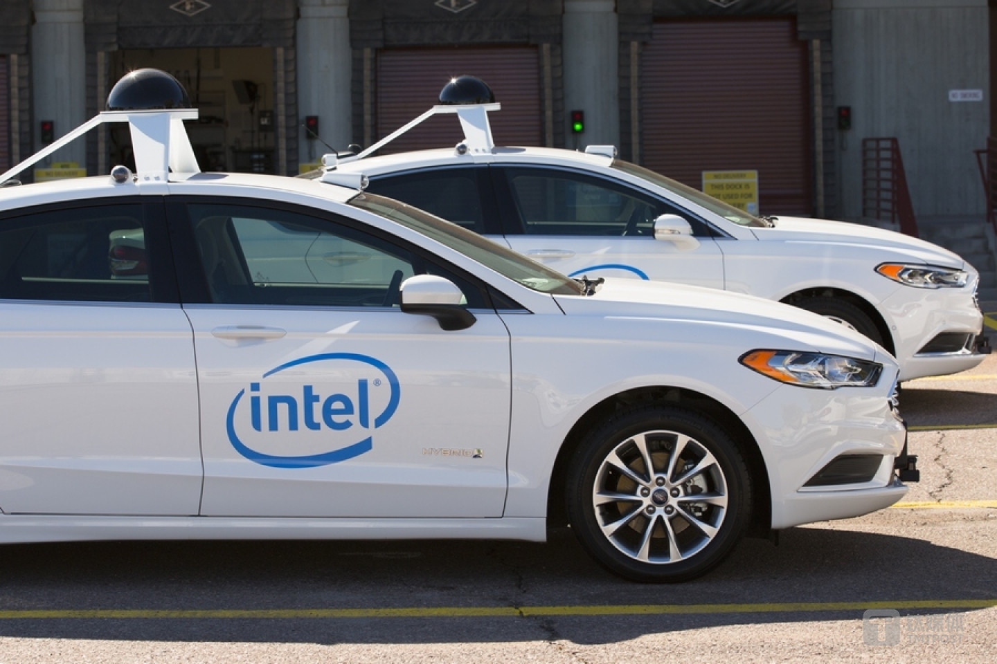 Intel与Mobileye组建的车队