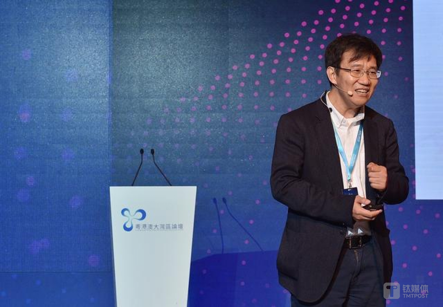 李泽湘在大湾区论坛现场发表演讲