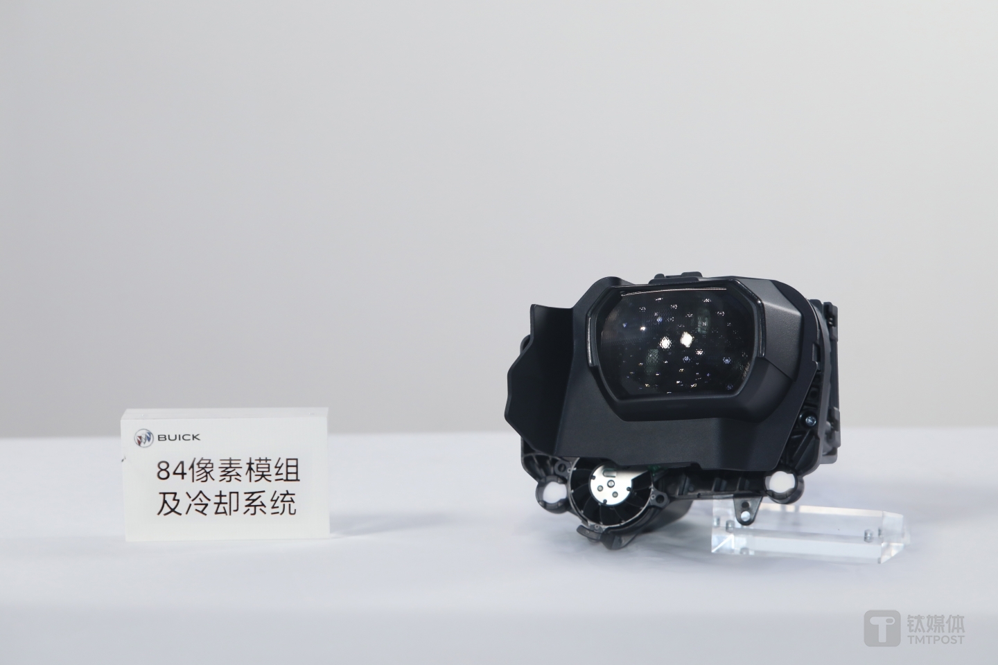 84像素模组及冷却系统