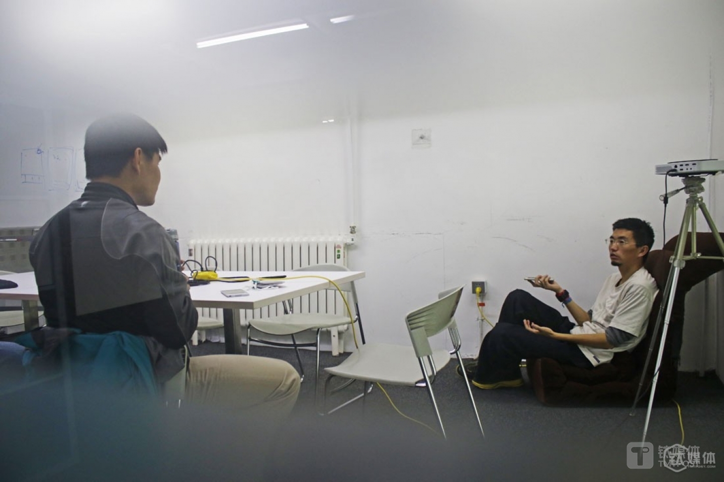 Mr. Ball&rsquo;s friends, however, were mostly from the outdoor activities circle. After he successfully attracted investment, many of his friends would turn to him for advice. As a matter of fact, he even rented the second floor of his three-storey office building to one of his friends who was working on a mobile product for running.