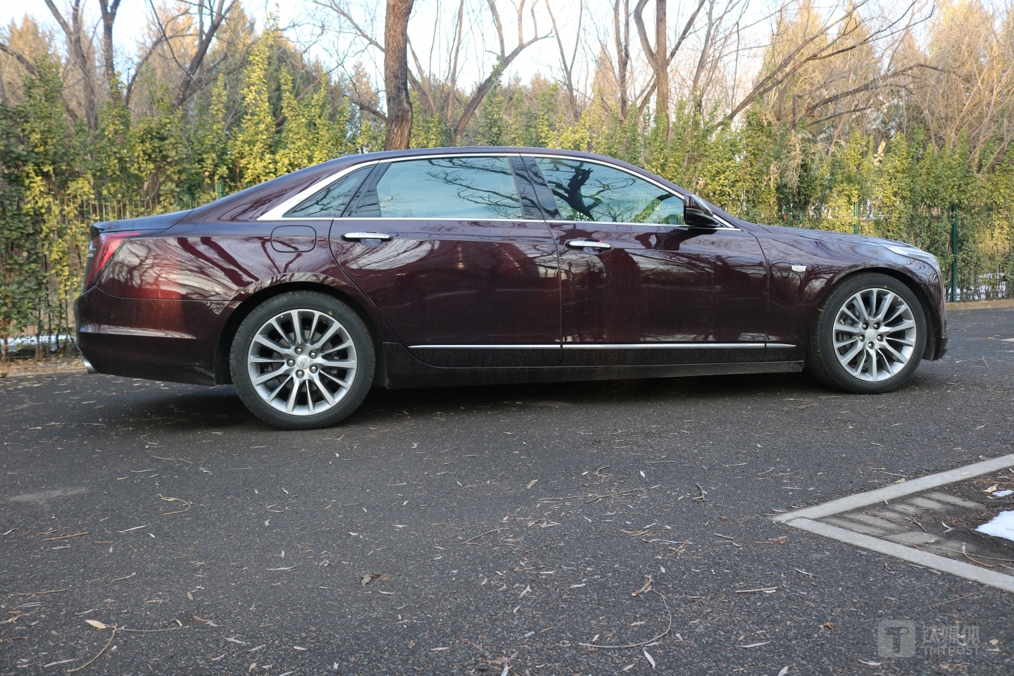 凯迪拉克CT6车长为5223mm,轴距为3109mm