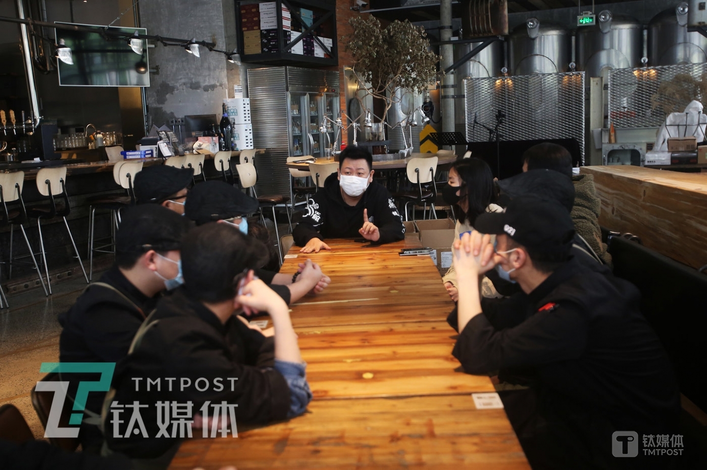 Pub owners and employees sat down to renegotiate employment contracts.