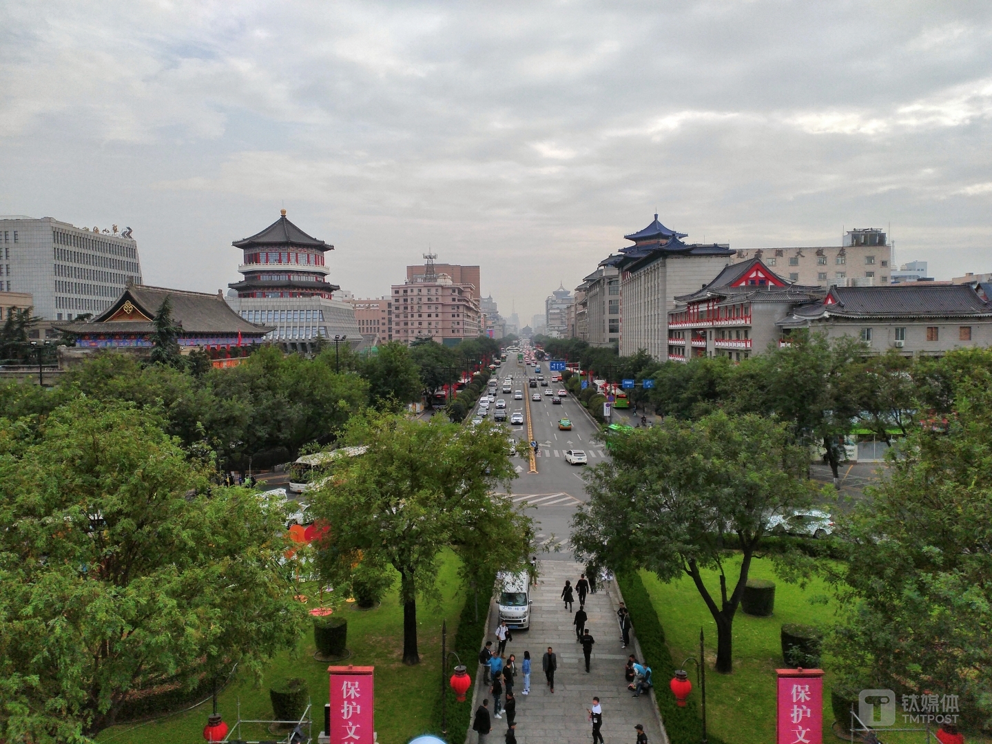 焦距：3.6mm 光圈：f/1.8 快门速度：1/s ISO: