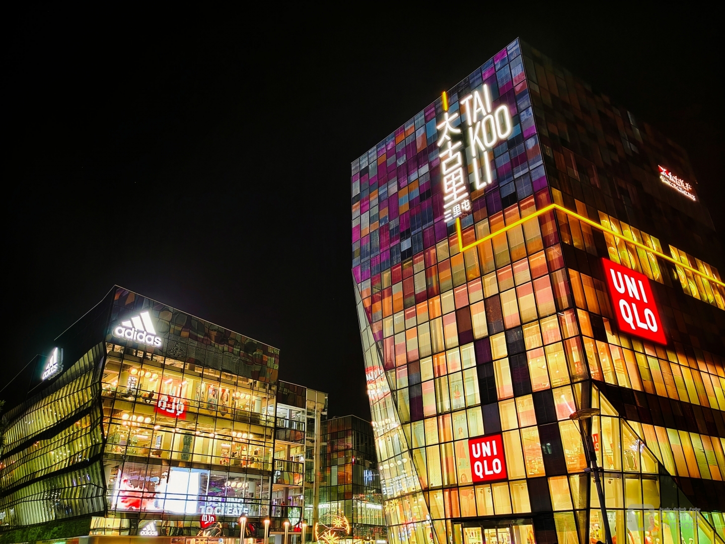 微云台拍摄的夜景样片