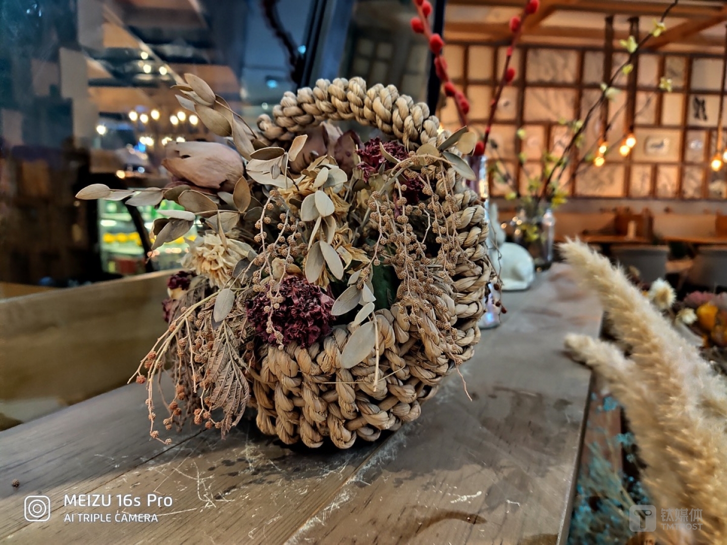 更多样张 焦距：2.24mm 光圈：f/2.2 快门速度：1/s ISO: