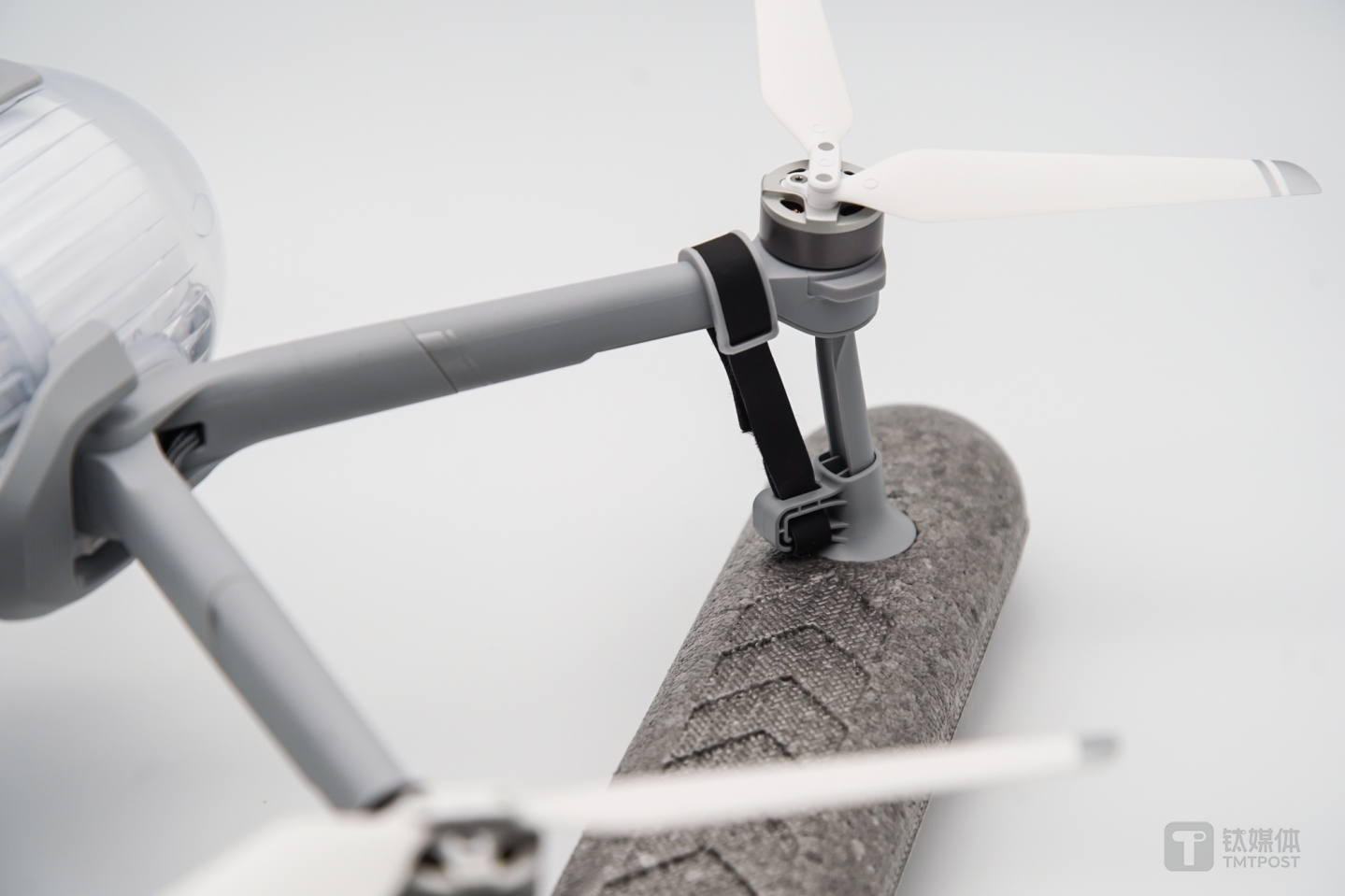 底部水面浮力配件