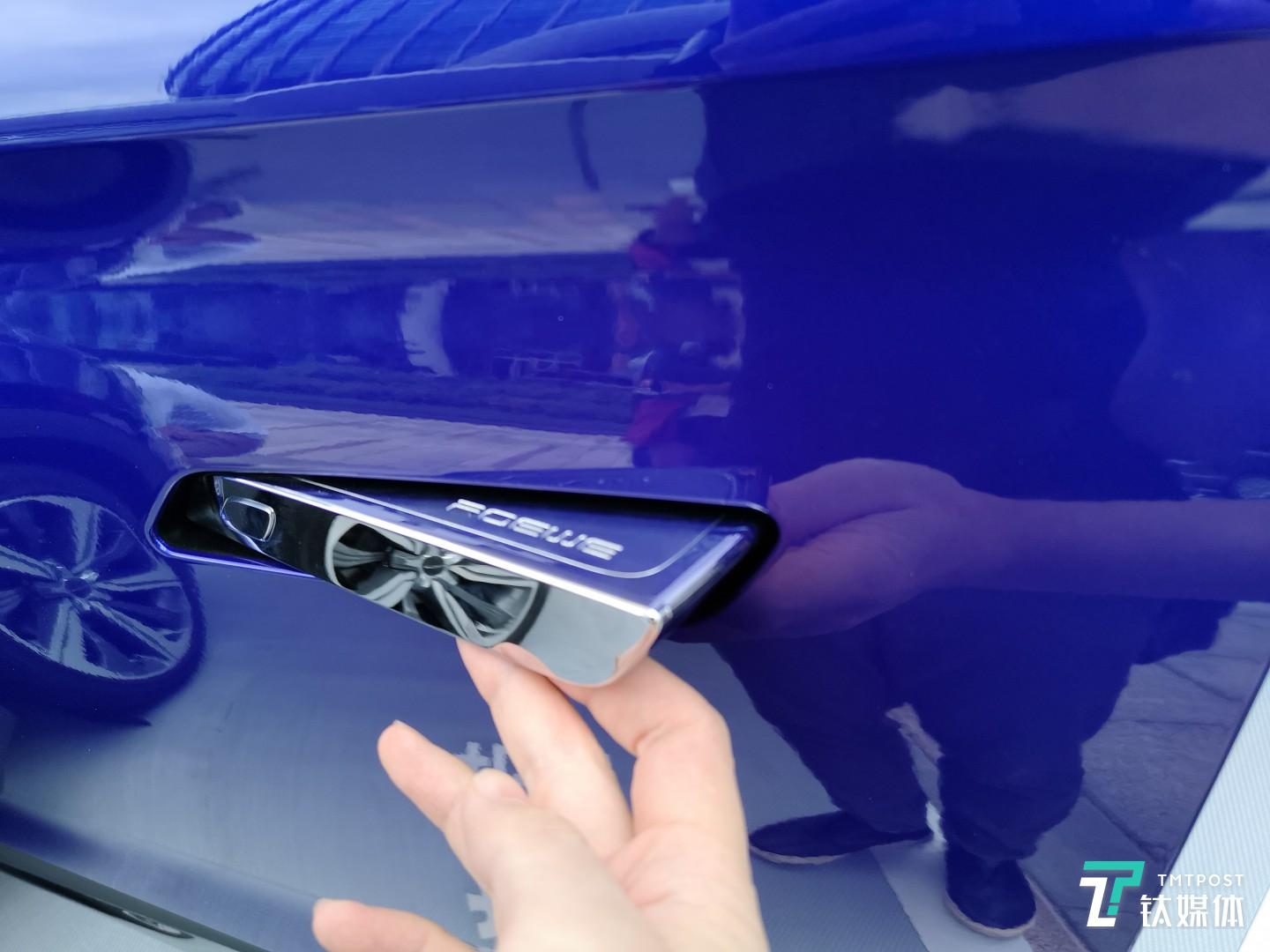 门把手隐藏设计