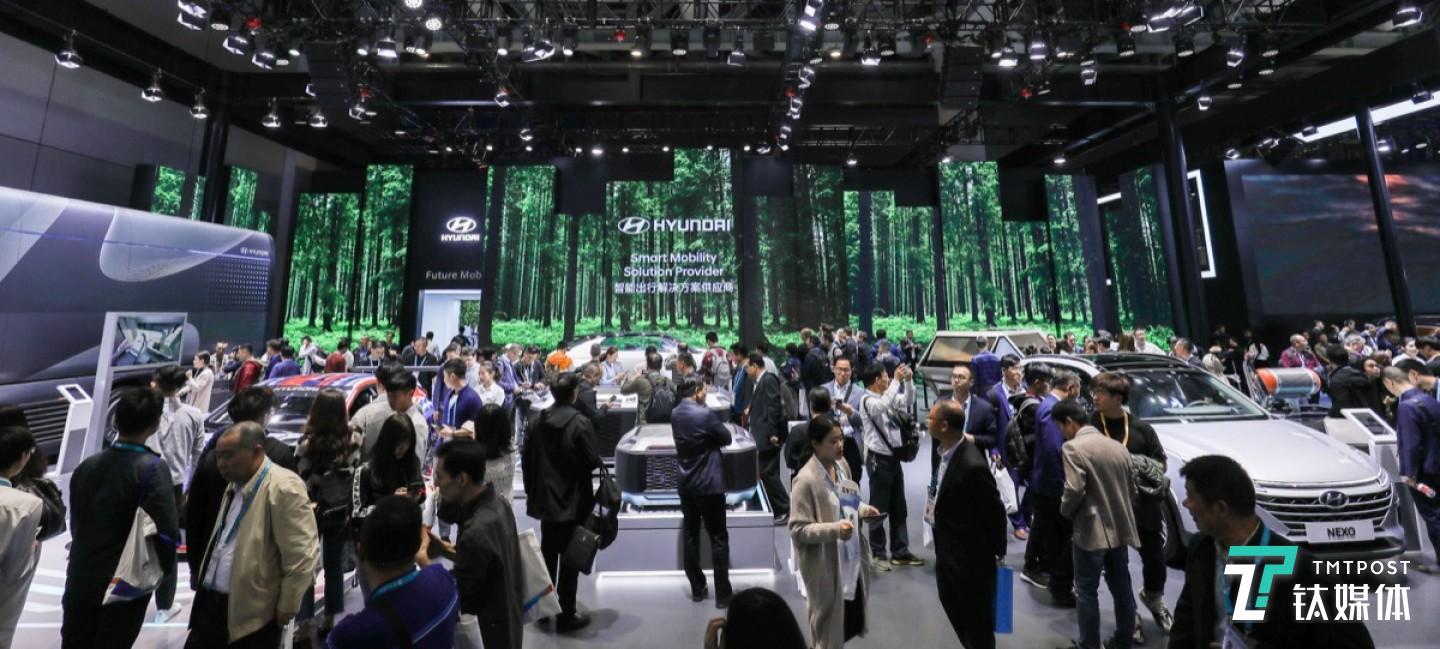 2019年进博会现代汽车展台